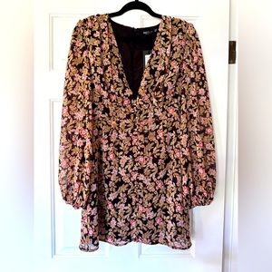 Nasty Gal 70s floral mini dress size 6.